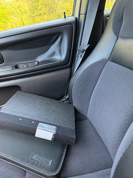Volvo V70 11 of 13