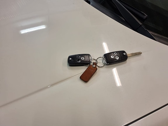Honda Accord 10 of 16