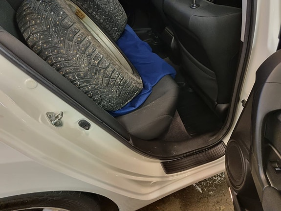 Honda Accord 13 of 16