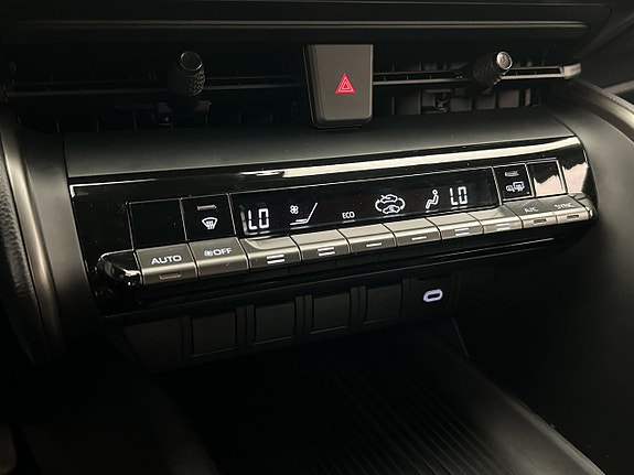 Toyota C-HR 19 of 30