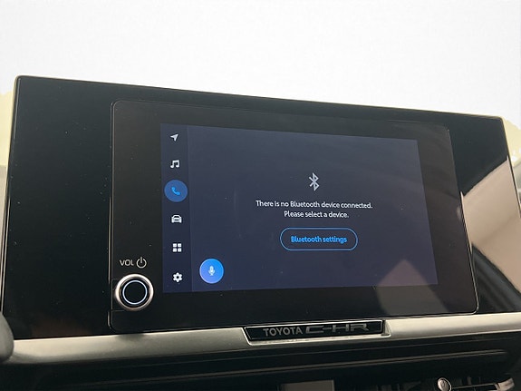 Toyota C-HR 23 of 30