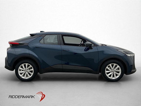 Toyota C-HR 9 of 30