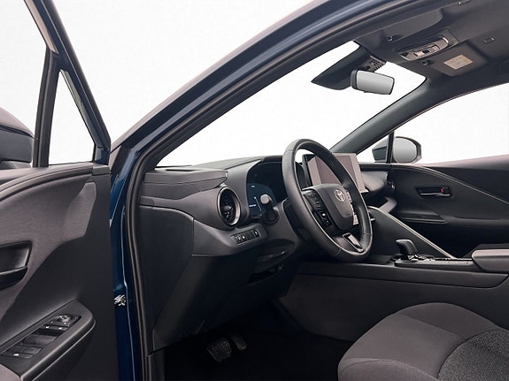 Toyota C-HR 11 of 30