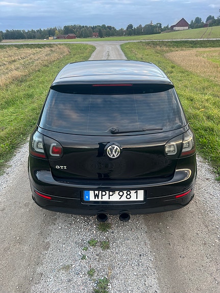 Volkswagen Golf V 6 of 11