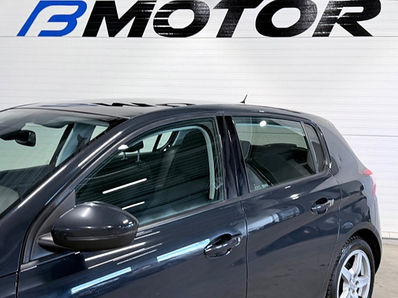Peugeot 308 3 of 15