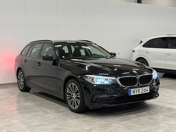 BMW 520d 2 of 30