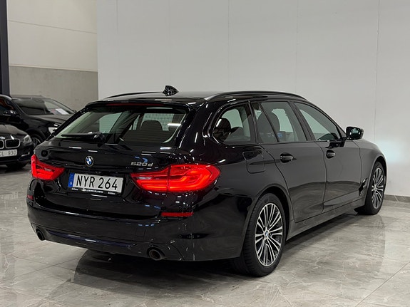 BMW 520d 8 of 30