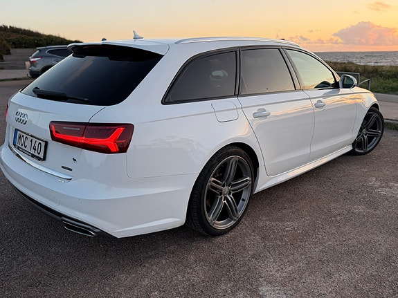 Audi A6 5 of 21
