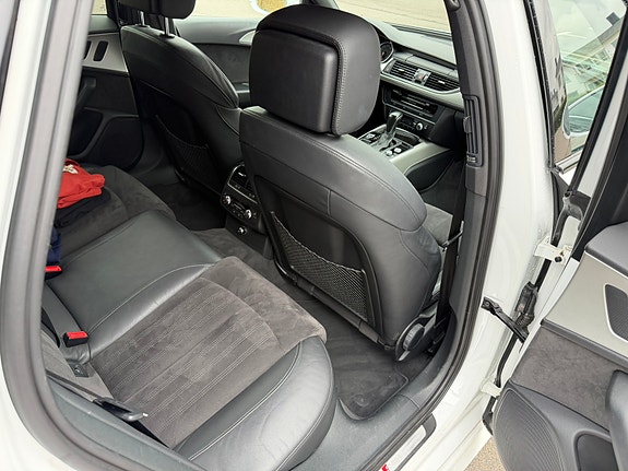 Audi A6 17 of 21