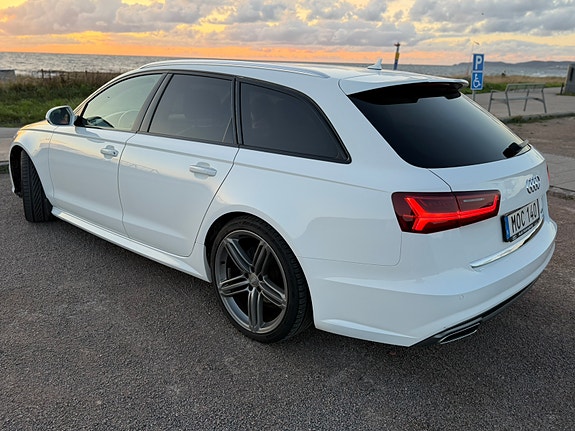Audi A6 7 of 21