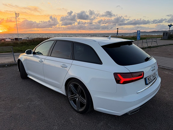 Audi A6 9 of 21