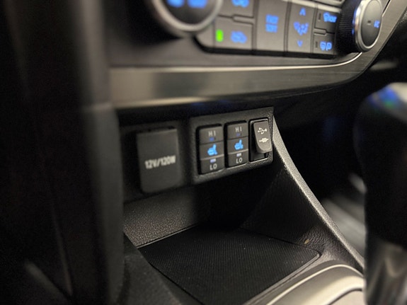 Toyota Auris 21 of 23