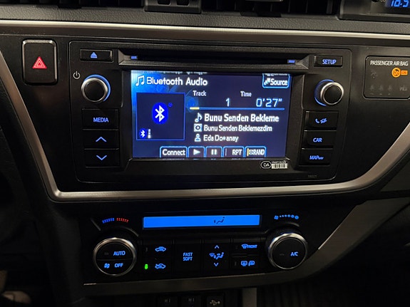Toyota Auris 20 of 23