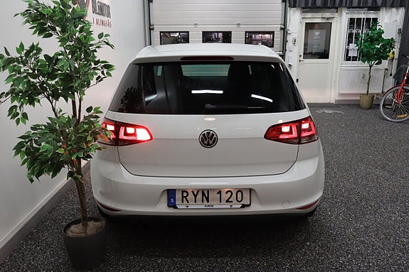 Volkswagen Golf I 6 of 18
