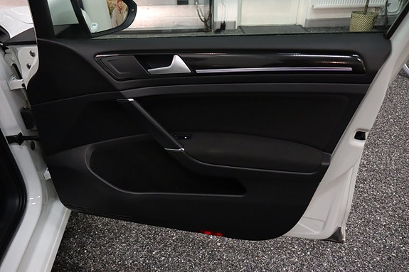 Volkswagen Golf I 13 of 18