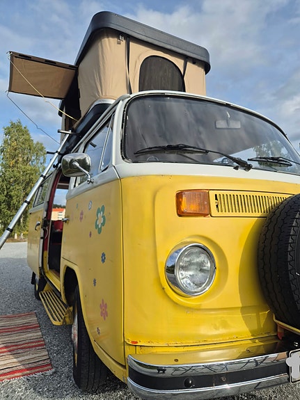 Volkswagen T2 4 of 8