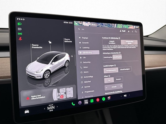 Tesla Model Y 19 of 30
