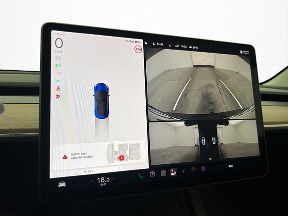 Tesla Model 3 25 of 30
