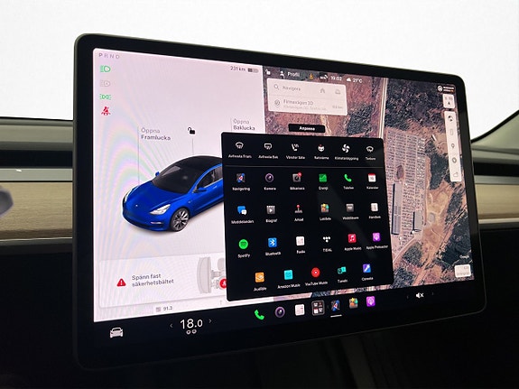 Tesla Model 3 26 of 30