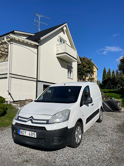 Citroen Berlingo 2 of 18