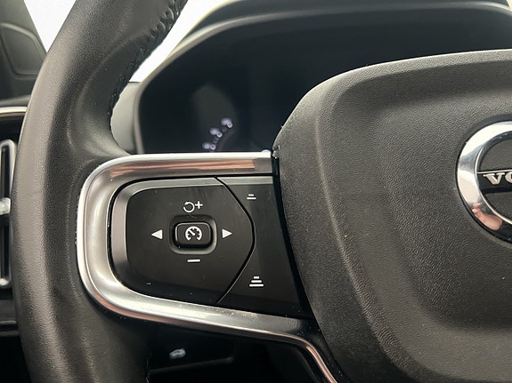 Volvo C40 17 of 30