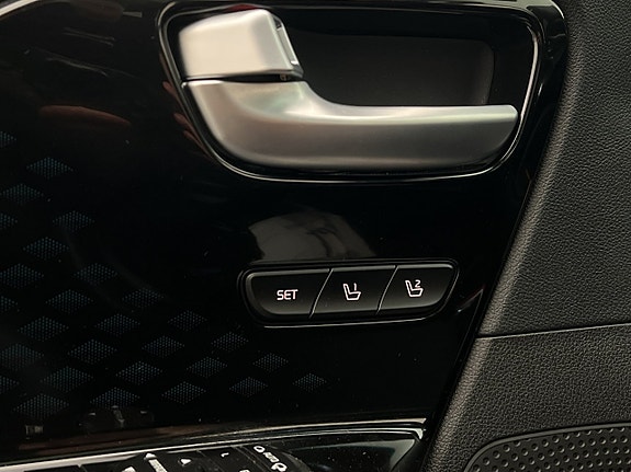 Kia e-Niro 30 of 30