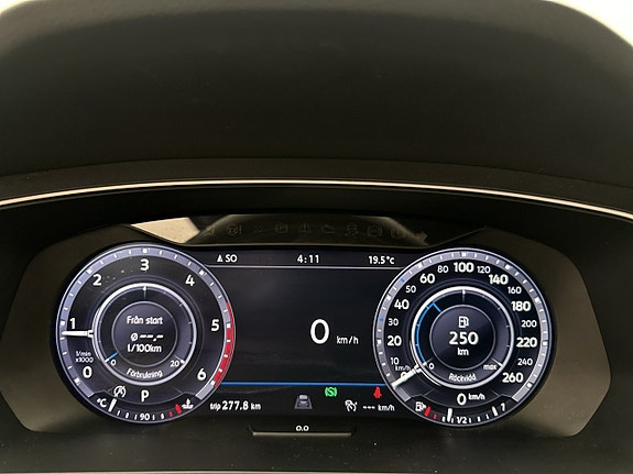 Volkswagen Tiguan 23 of 30