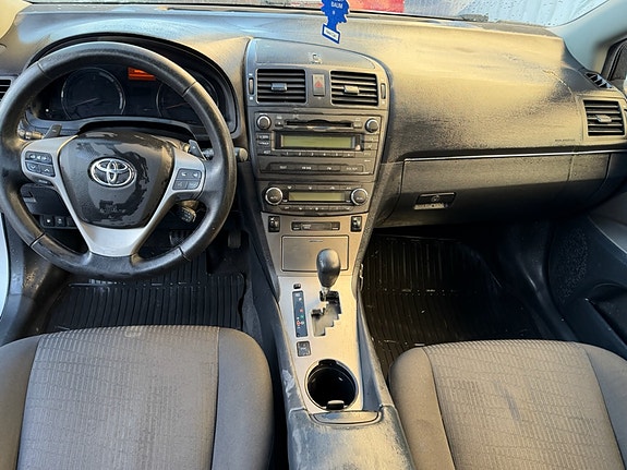 Toyota Avensis 17 of 18