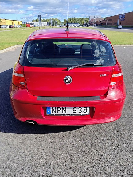 BMW 116i 5 of 5