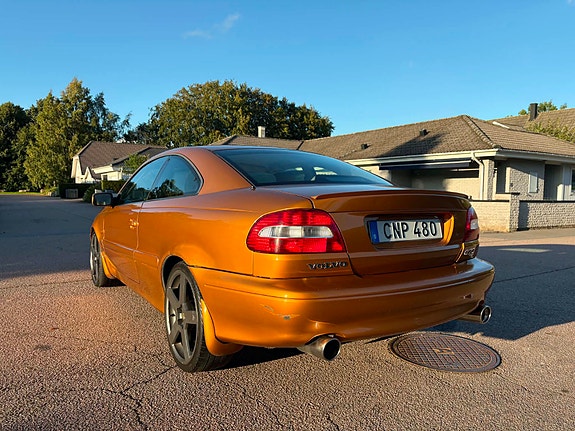 Volvo C70 3 of 7