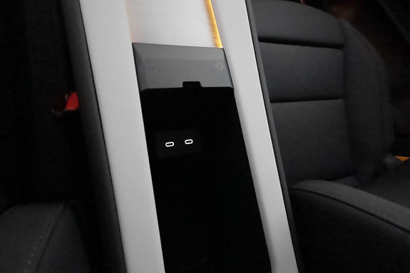 Polestar 4 22 of 30