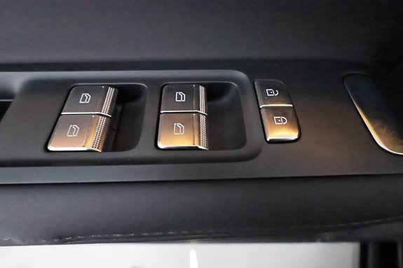Polestar 4 25 of 30