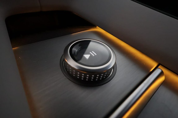 Polestar 4 21 of 30
