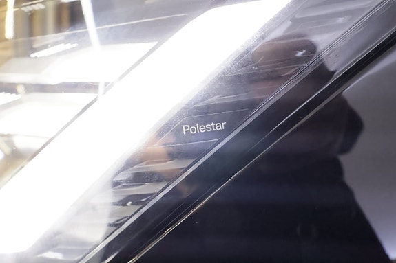 Polestar 4 11 of 30