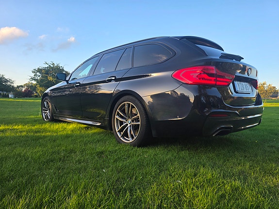 BMW 530i 2 of 6