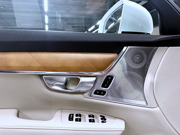 Volvo S90 5 of 30