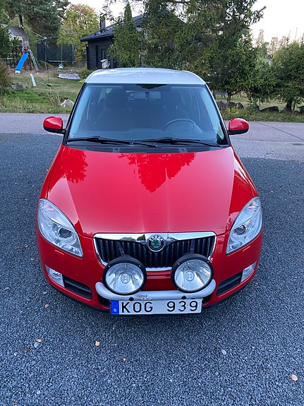 Skoda Fabia 2 of 11