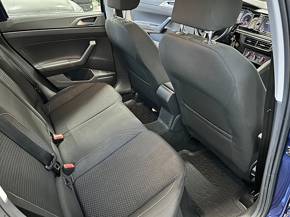 Volkswagen Polo 9 of 14