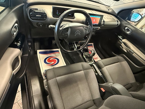 Citroen C4 Cactus 7 of 12