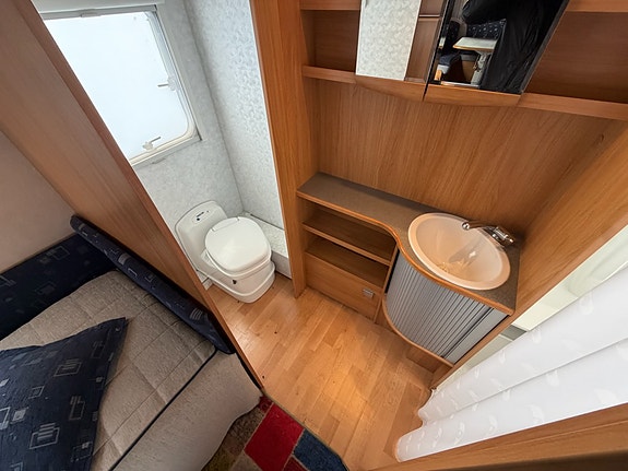 Adria Classica långbäddar 6 of 8