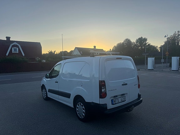 Peugeot Partner 4 of 14