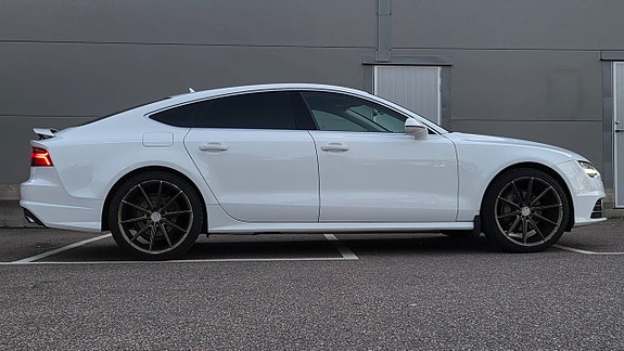 Audi A7 10 of 15