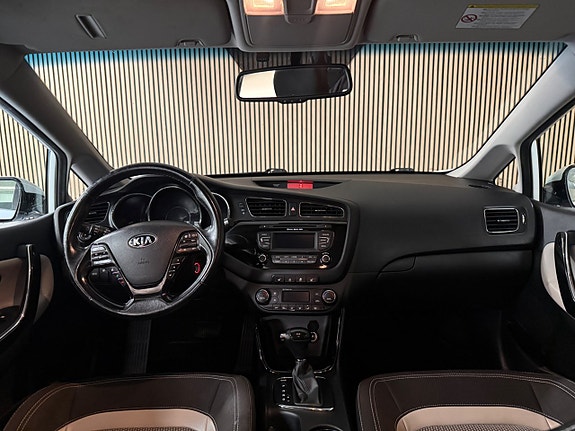 Kia Ceed 14 of 24