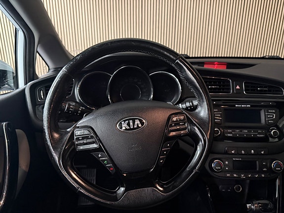 Kia Ceed 15 of 24