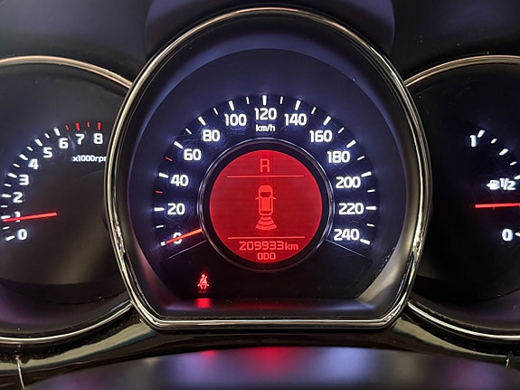 Kia Ceed 24 of 24