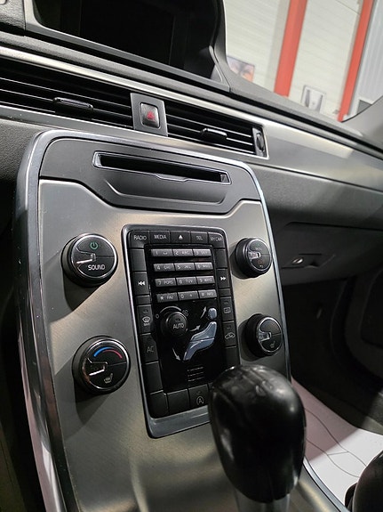 Volvo V70 17 of 19