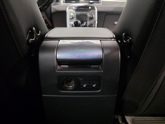 Volvo V70 14 of 19