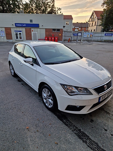 Seat Leon 3 of 3