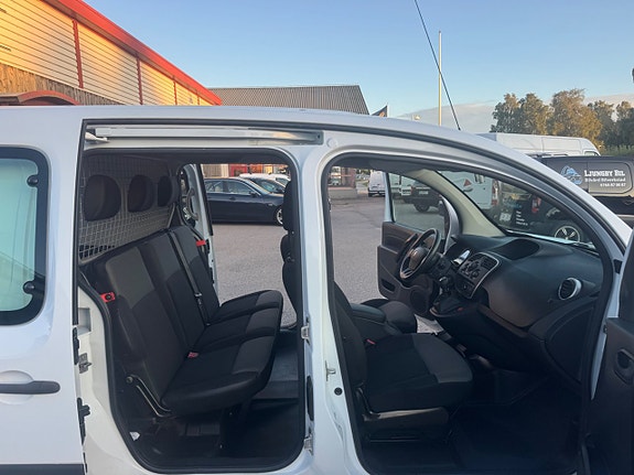 Renault Kangoo Express 13 of 15