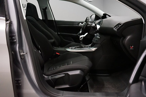 Peugeot 308 12 of 13